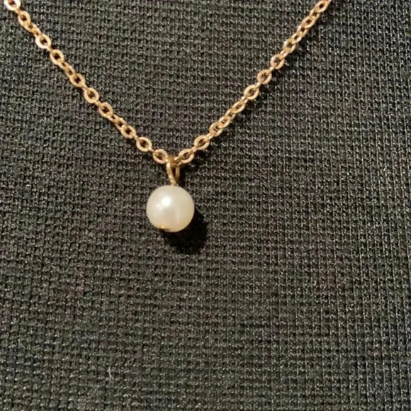 Women’s  necklace - Picture 2 of 3